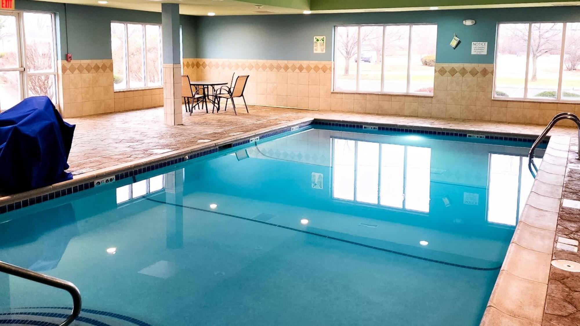 Holiday Inn Express Hotel & Suites Chicago South Lansing By Ihg Eksteriør bilde